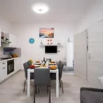 Mareluna Holiday home *